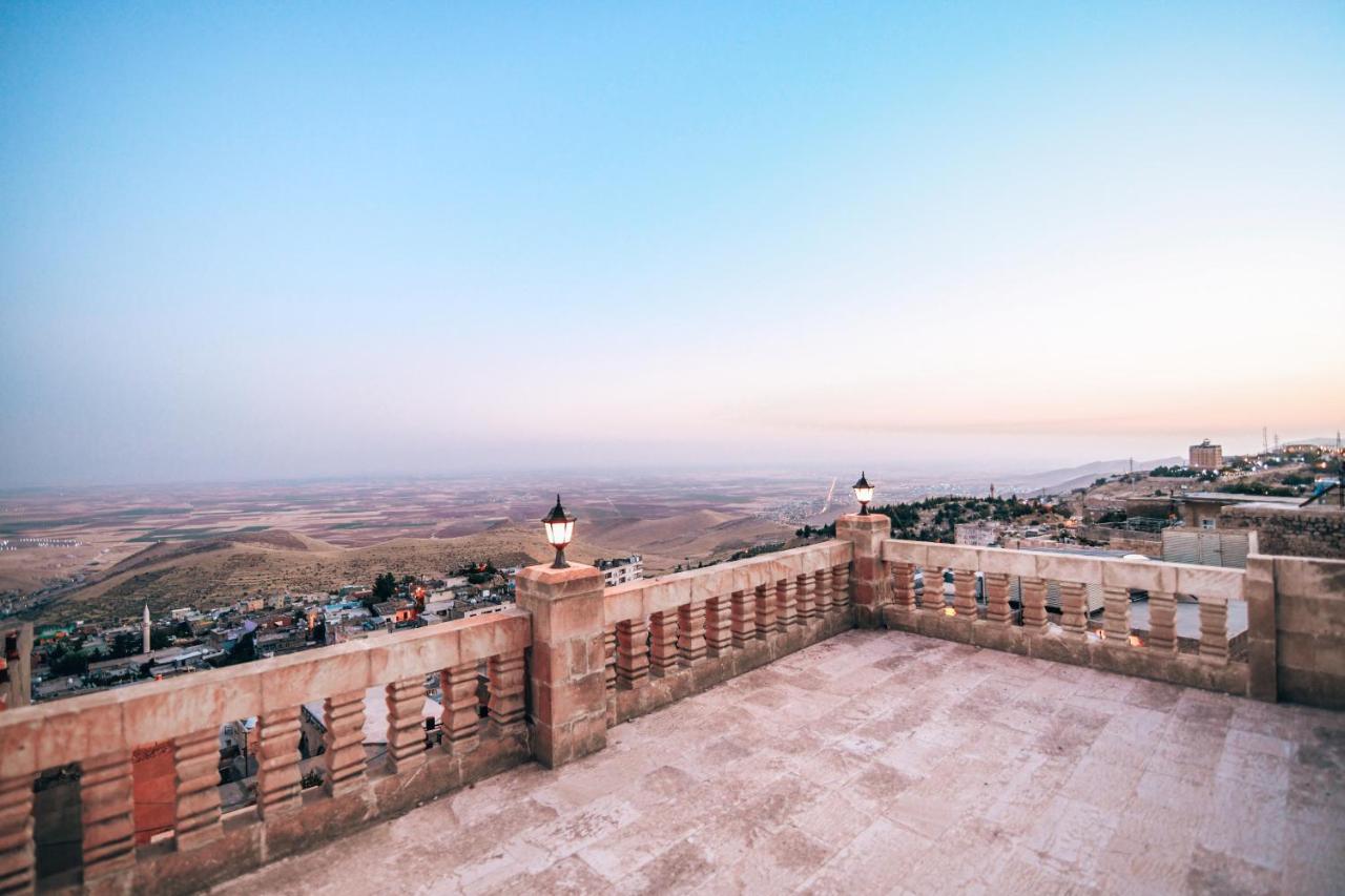 Maristan Tarihi Konak Mardin Esterno foto