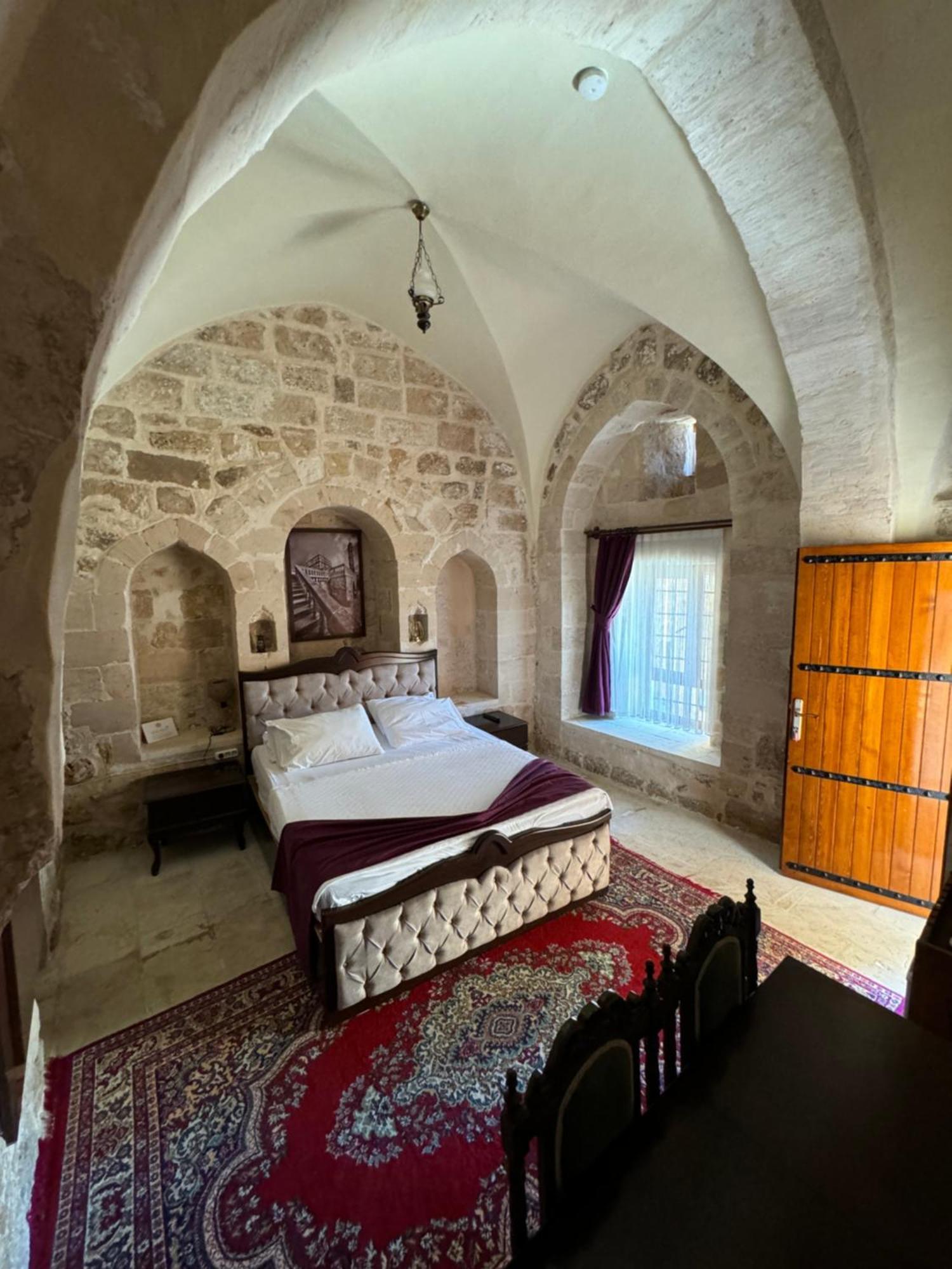Maristan Tarihi Konak Mardin Esterno foto